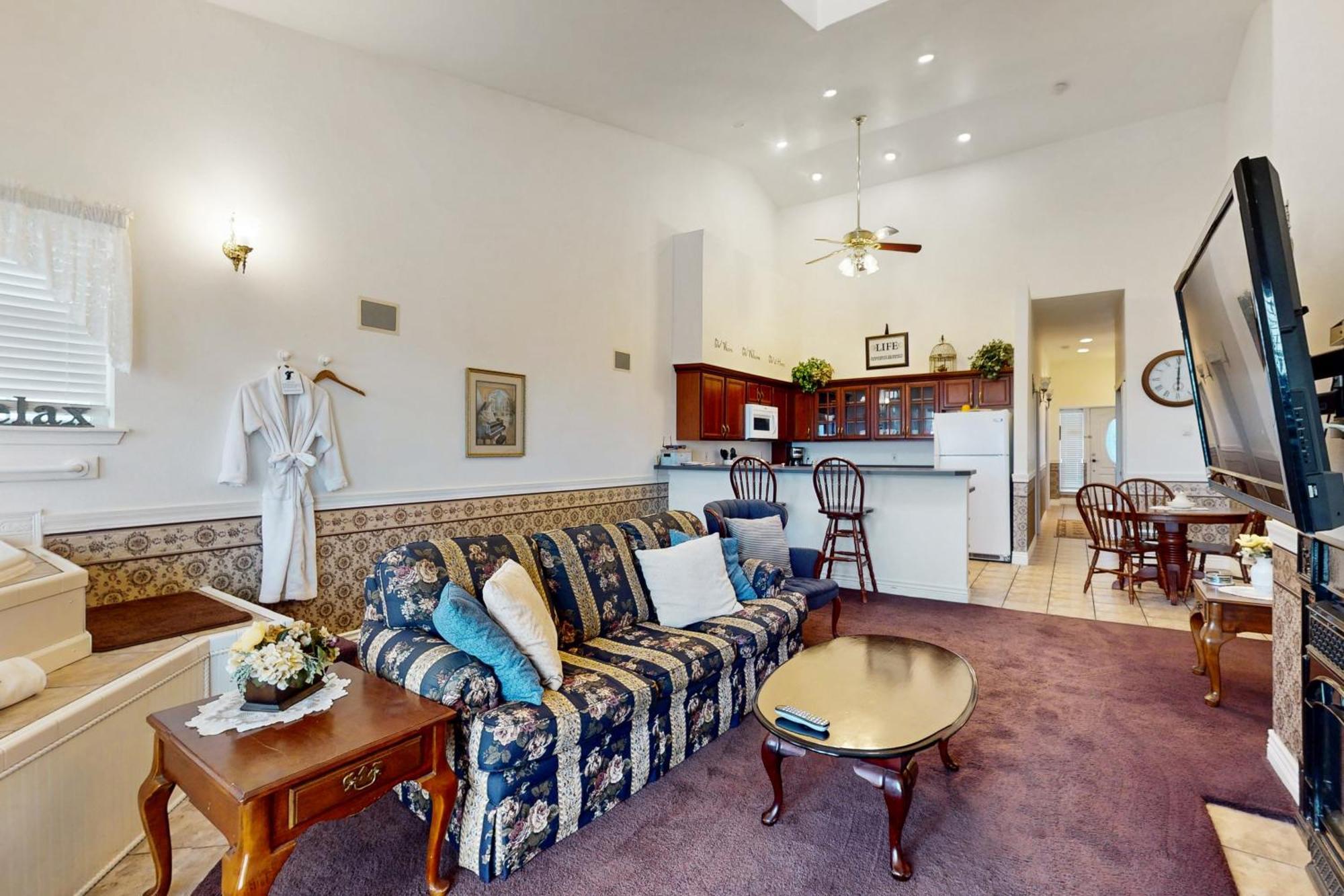 Judith Ann Inn Ocean Shores Room photo